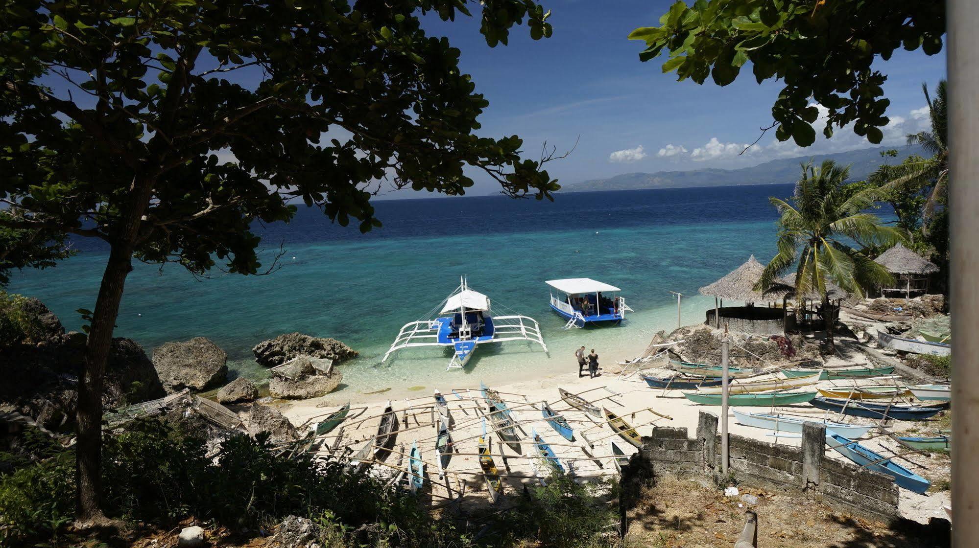 Coco White Beach Resort Bohol Exterior foto